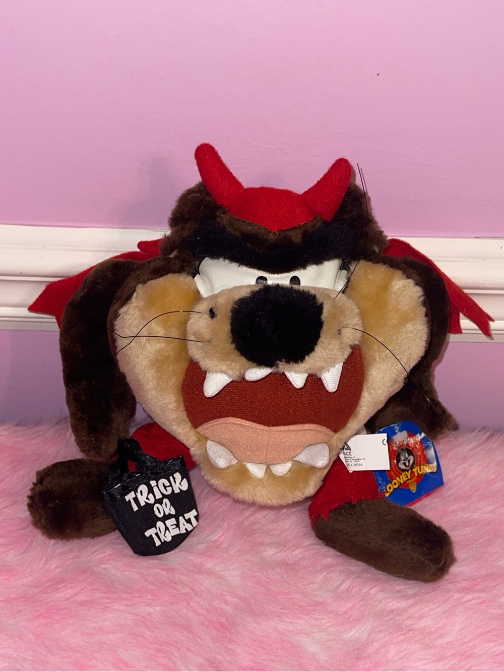 1998 Halloween taz Tasmanian devil looney tunes plush stuffed animal doll toy